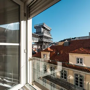 Appartement Carmo, Lissabon